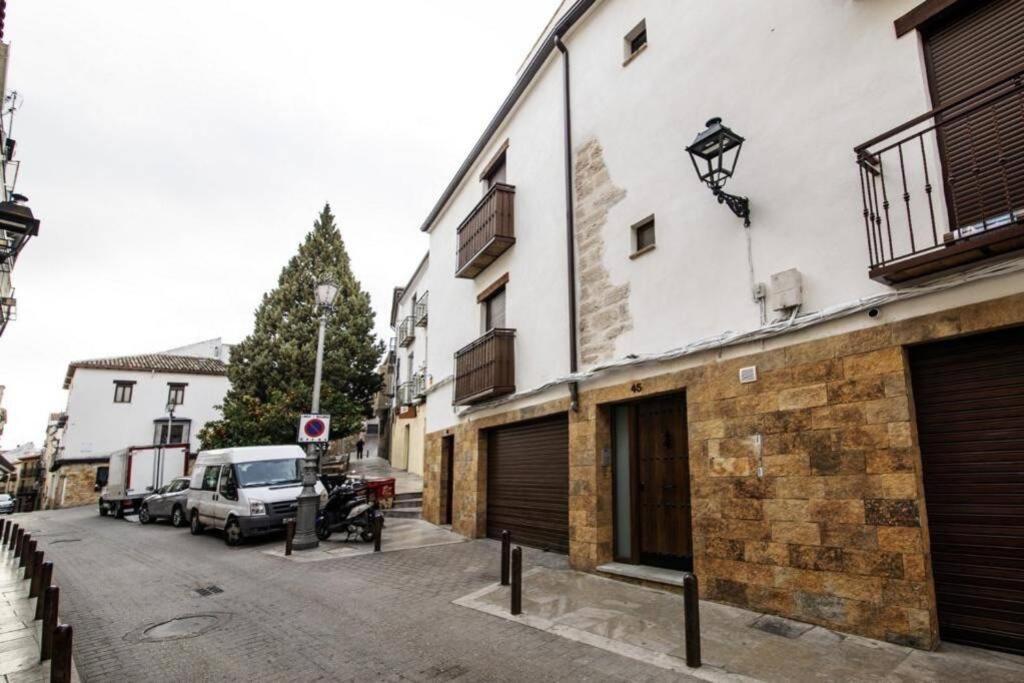 Vivienda Turistica Lagarto De Jaen Apartment Luaran gambar